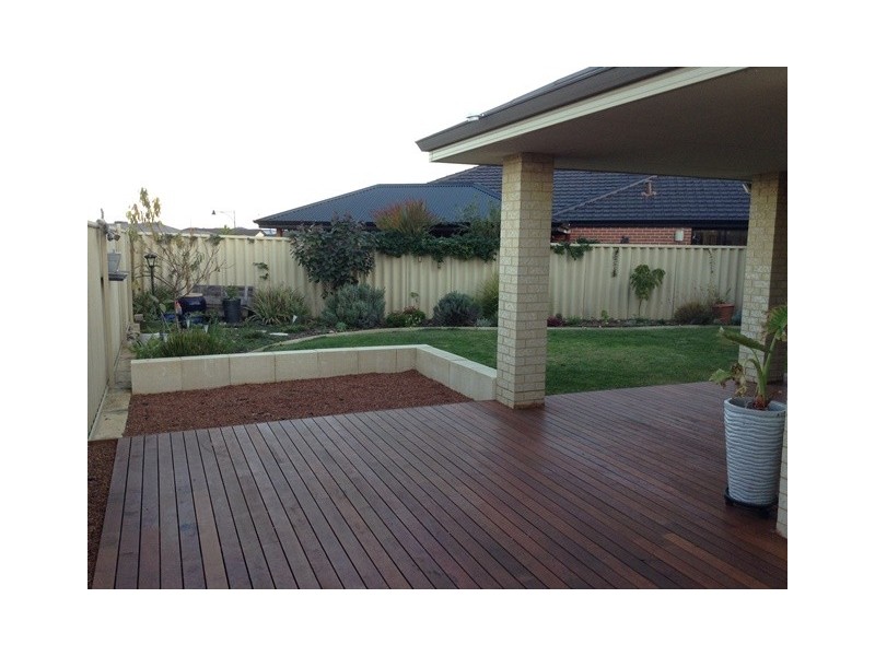 23 Helmsdale Loop, Butler WA 6036