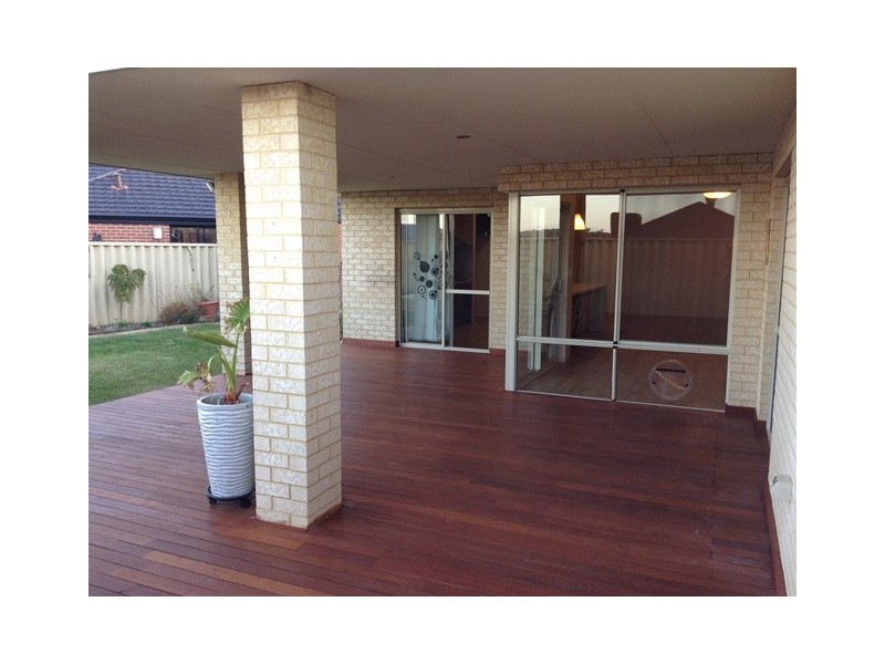 23 Helmsdale Loop, Butler WA 6036