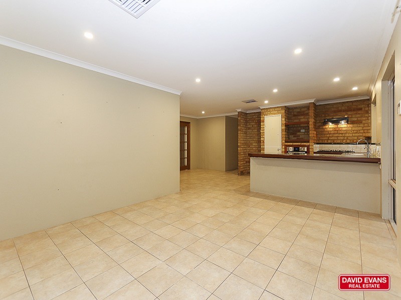 21 Daydream Way, Ridgewood WA 6030