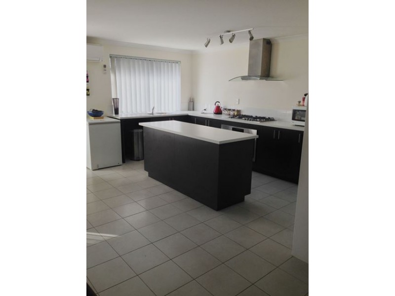 23 Farnham Pass, Alkimos WA 6038