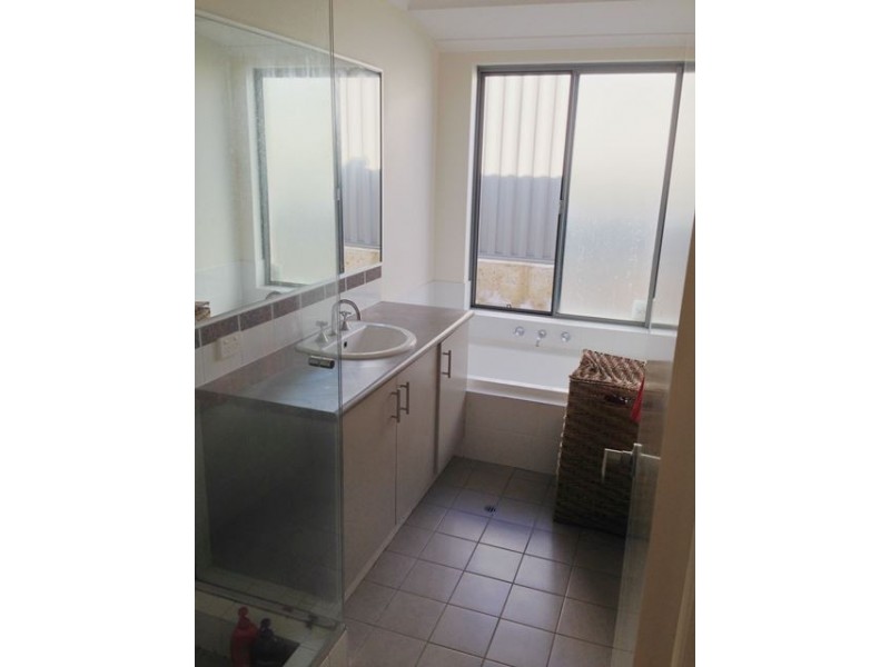 23 Farnham Pass, Alkimos WA 6038