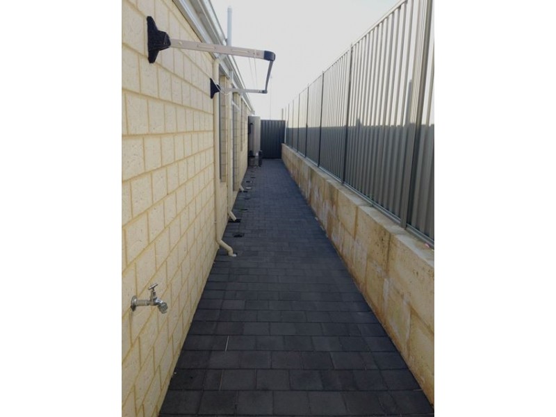 23 Farnham Pass, Alkimos WA 6038