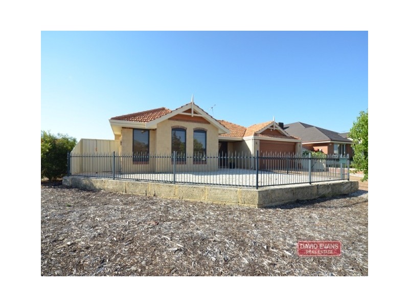 11 Colwyn Loop, Tapping WA 6065