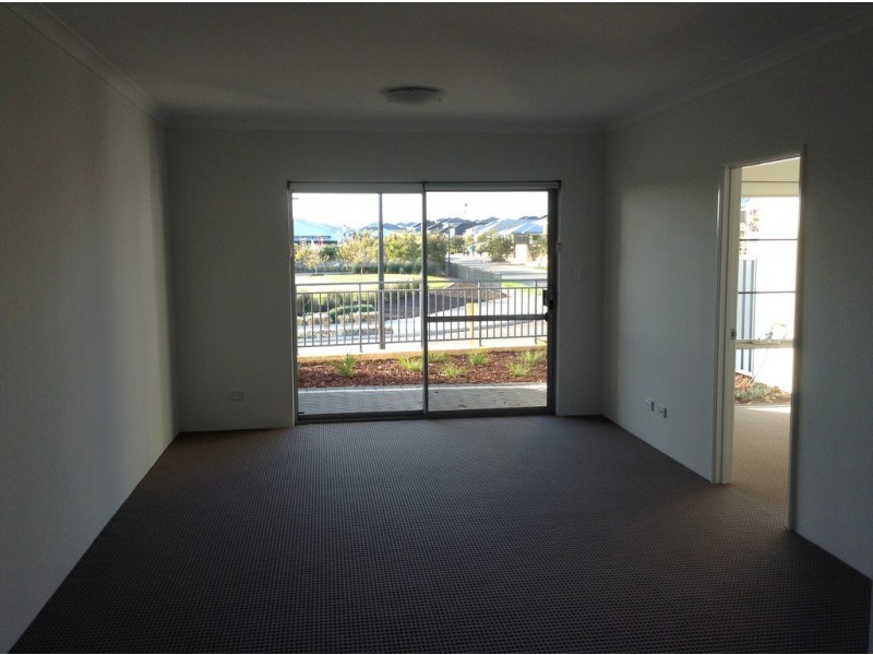 11/2 Royston Link, Butler WA 6036