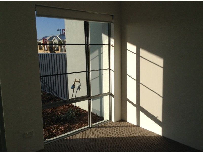 11/2 Royston Link, Butler WA 6036