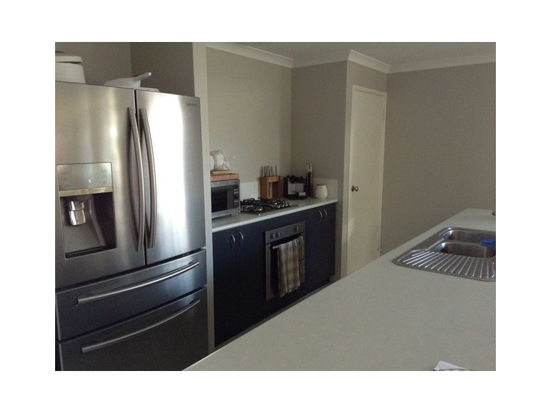 44 Tinsel Street, Yanchep WA 6035