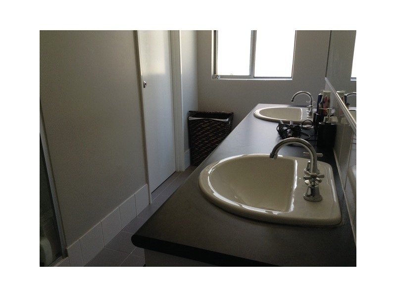 44 Tinsel Street, Yanchep WA 6035