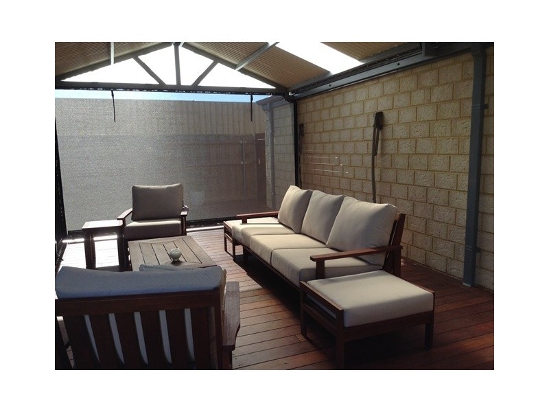 44 Tinsel Street, Yanchep WA 6035