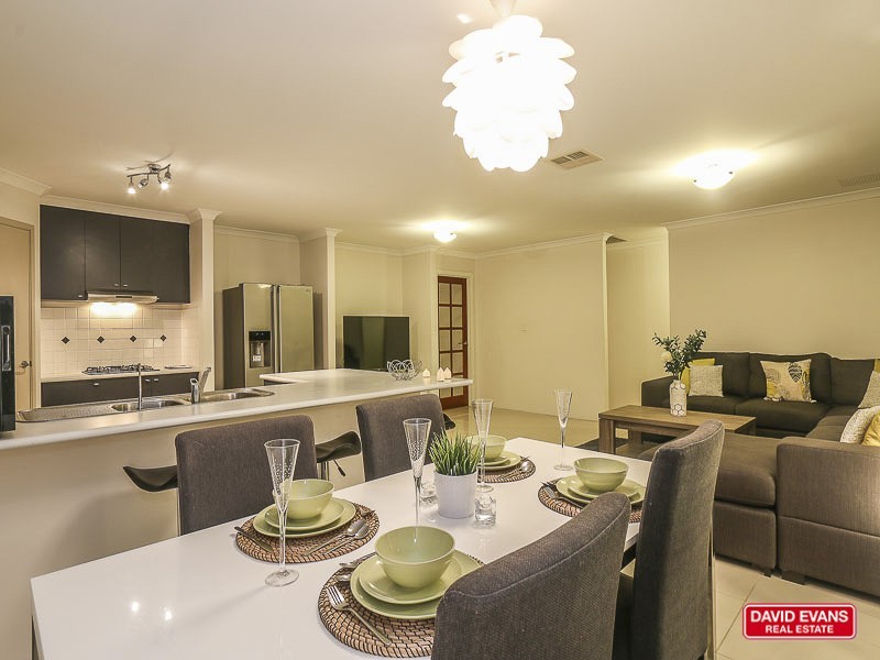 15 Edenbrooke Terrace, Clarkson WA 6030