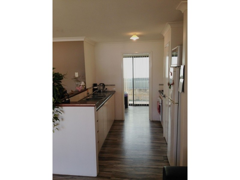 25 Adelong Circuit, Merriwa WA 6030