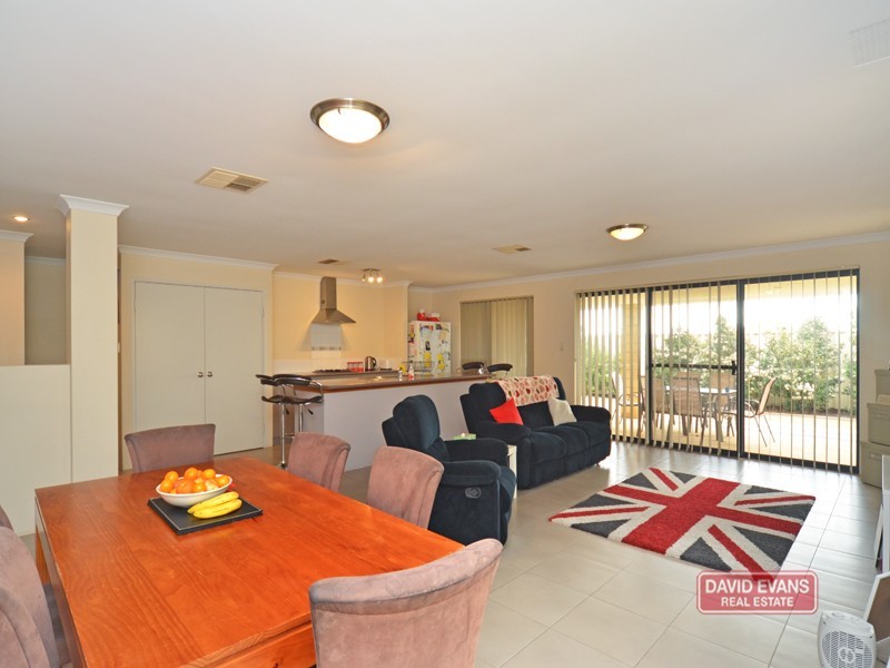 21 Ginsburg Turn, Tapping WA 6065