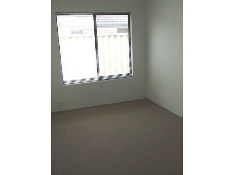 4 Belfast Crescent, Ridgewood WA 6030