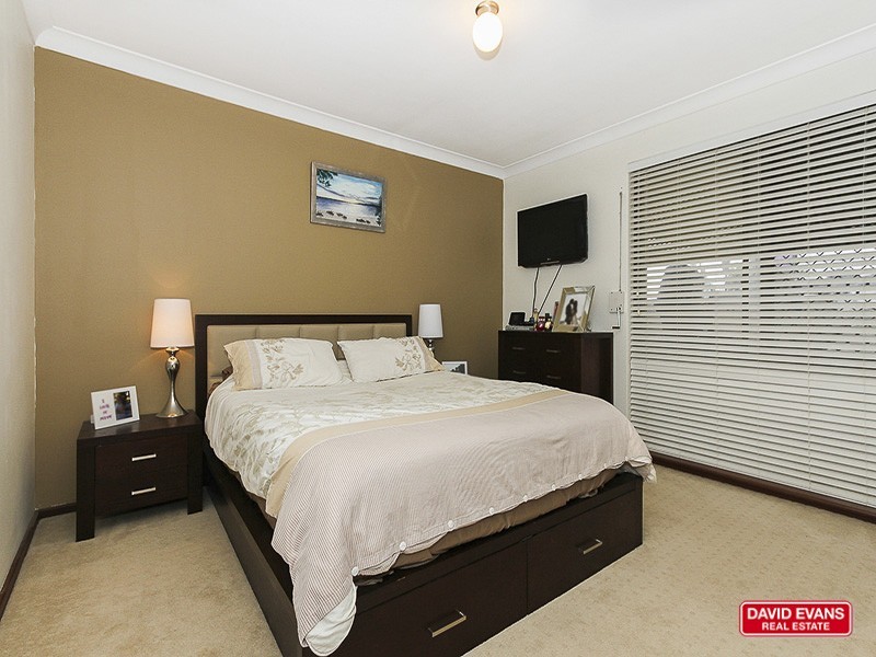 9 Admiral Grove, Heathridge WA 6027