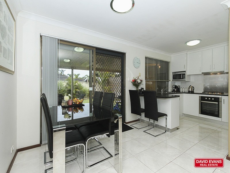 9 Admiral Grove, Heathridge WA 6027