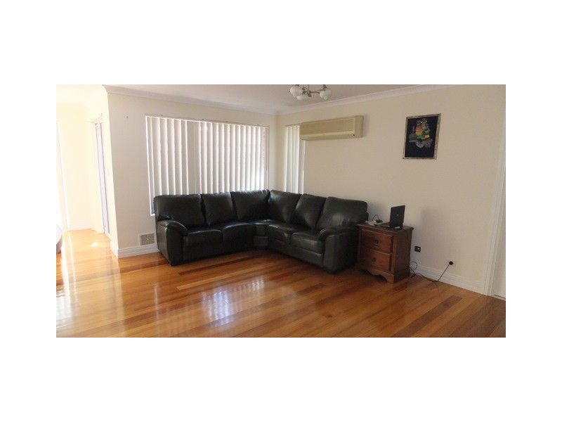 12 Lambasa Way, Mindarie WA 6030