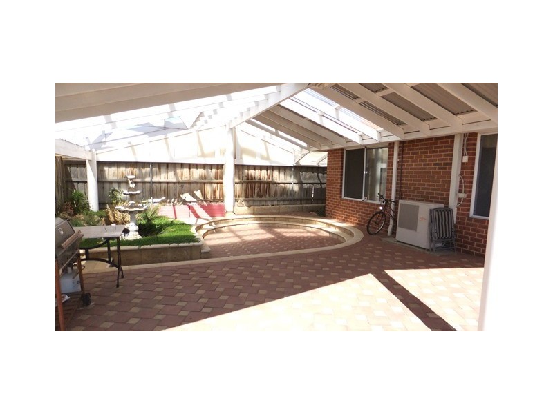 12 Lambasa Way, Mindarie WA 6030