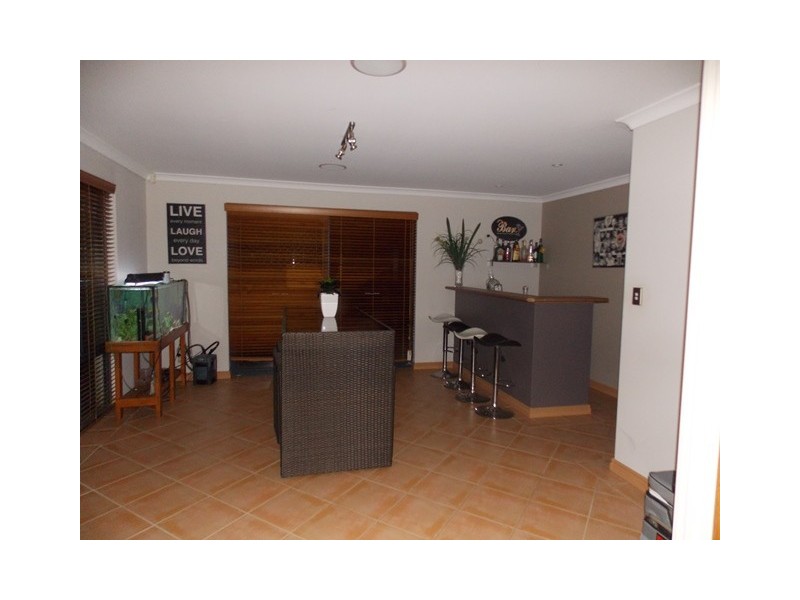 26 Granesse Drive, Ellenbrook WA 6069