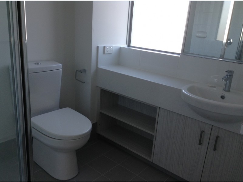 28/2 Royston Link, Butler WA 6036