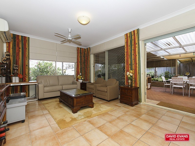 5 Nalder Way, Clarkson WA 6030