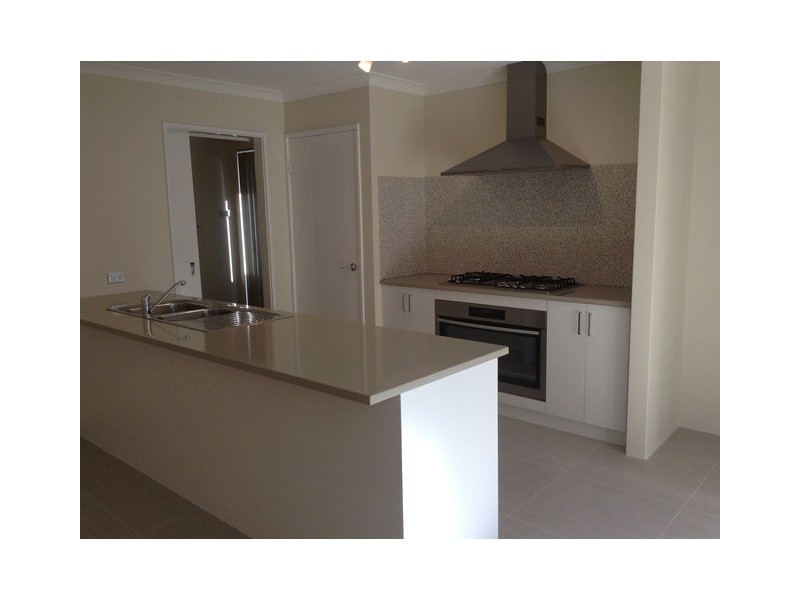 6 Nassa Way, Jindalee WA 6036