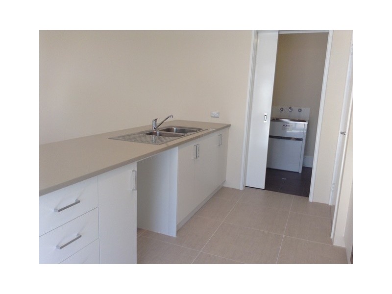 6 Nassa Way, Jindalee WA 6036