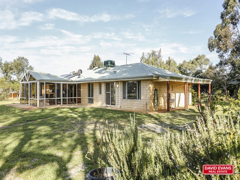 155 Coogee Road, Mariginiup WA 6078