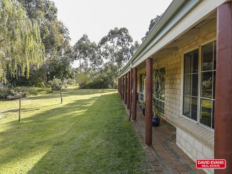 155 Coogee Road, Mariginiup WA 6078