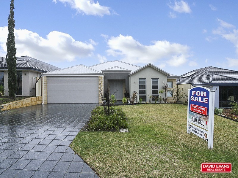 8 Woodmont Way, Clarkson WA 6030