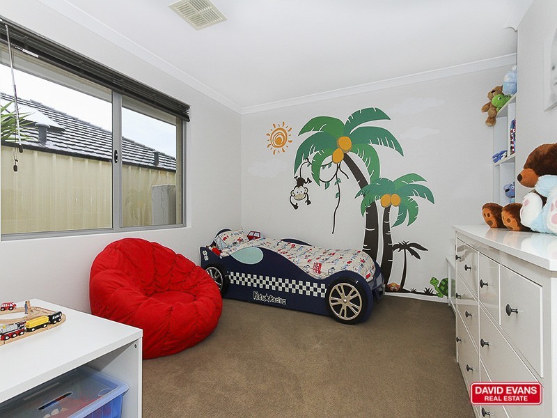 8 Woodmont Way, Clarkson WA 6030