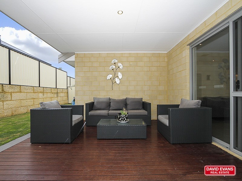 8 Woodmont Way, Clarkson WA 6030