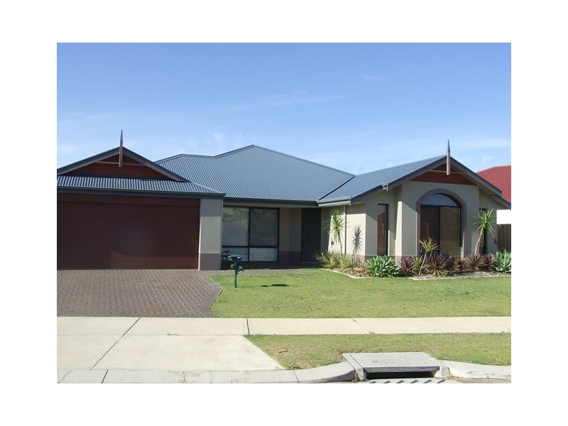 45 Thurleigh Approach, Butler WA 6036