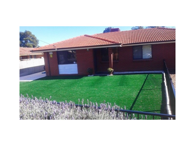 13 Cambell Road, Armadale WA 6112