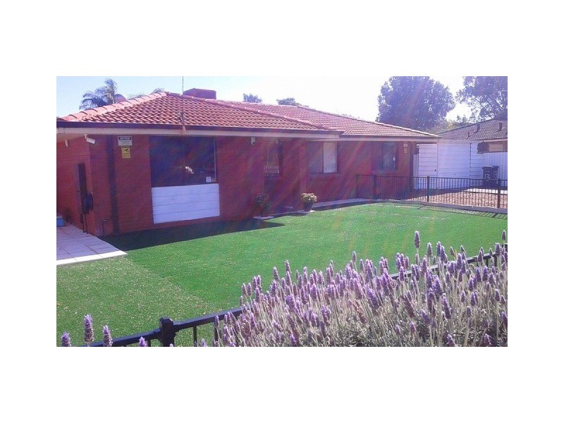 13 Cambell Road, Armadale WA 6112