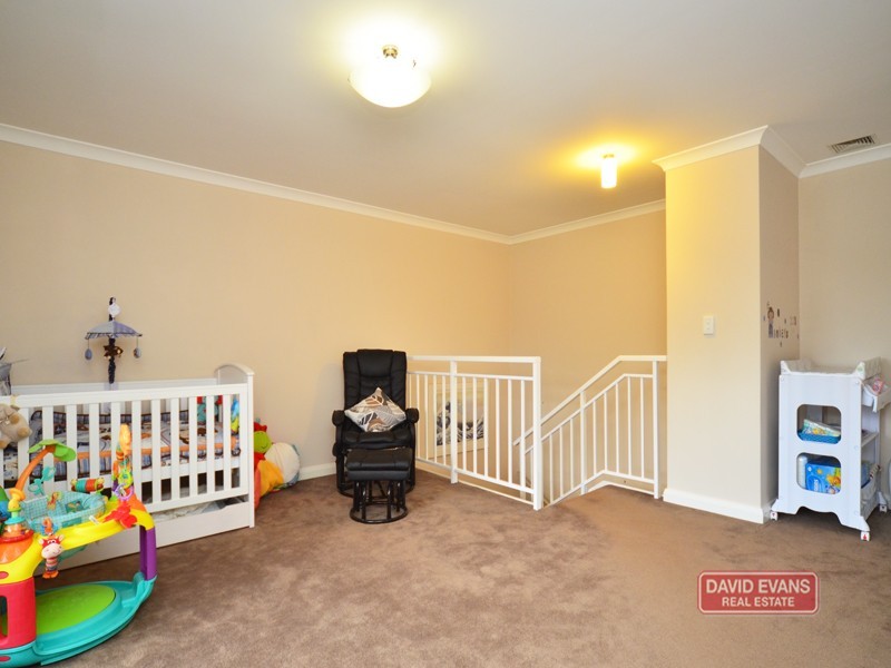 33 Roslin Road, Wanneroo WA 6065