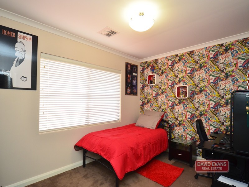 33 Roslin Road, Wanneroo WA 6065