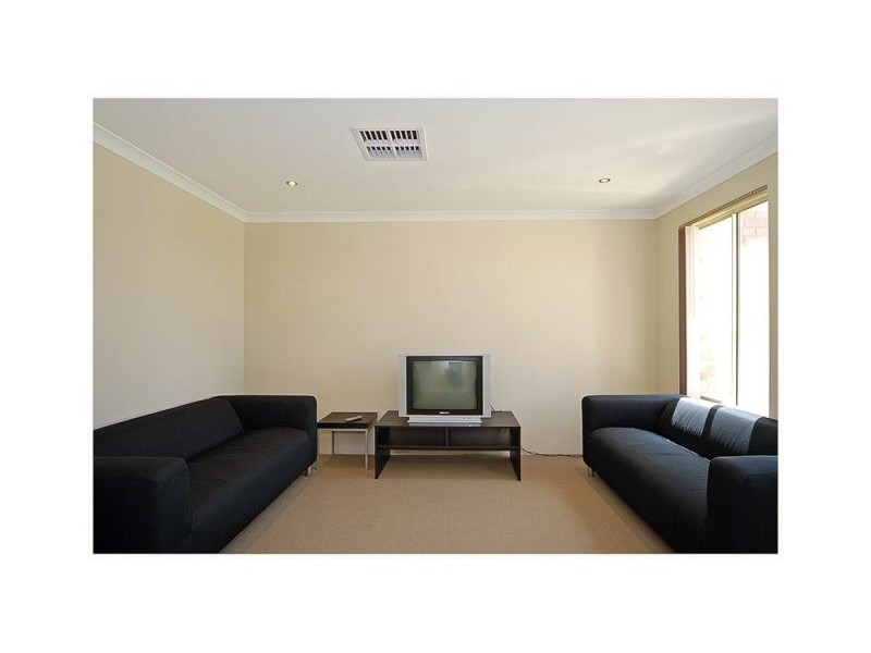 4 Capitol Turn, Clarkson WA 6030