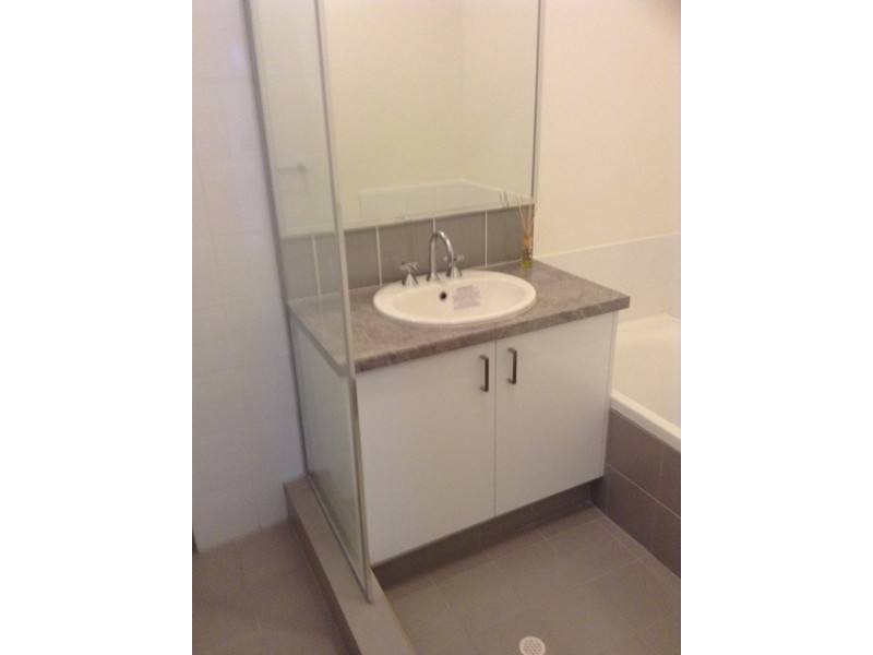 17 Hollyford Parade, Butler WA 6036