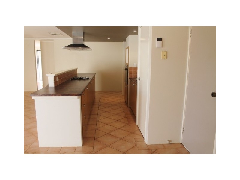 20 Wiltshire Entrance, Butler WA 6036