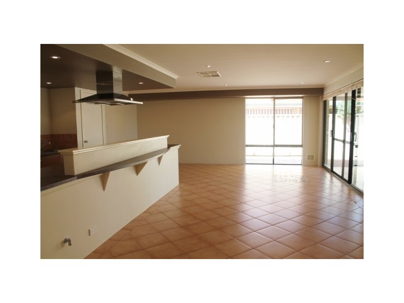 20 Wiltshire Entrance, Butler WA 6036