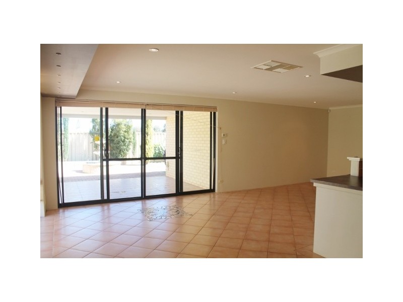 20 Wiltshire Entrance, Butler WA 6036