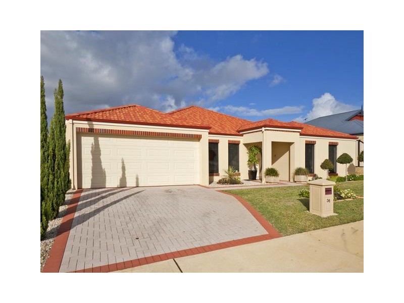 34 Fleming Parkway, Clarkson WA 6030