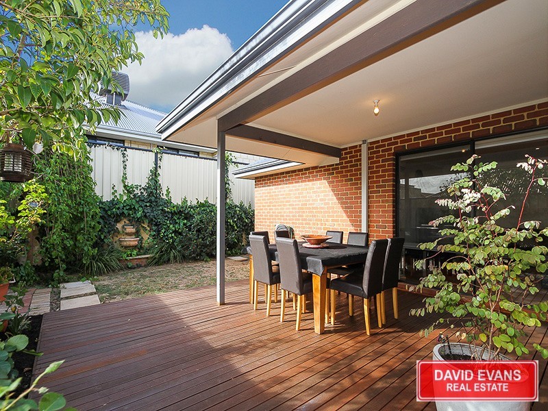 15 Salishan Street, Clarkson WA 6030