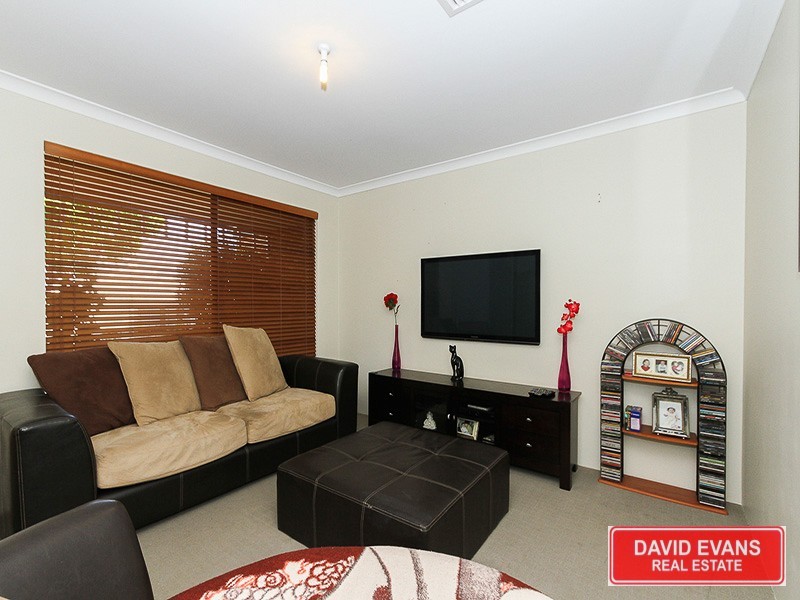 15 Salishan Street, Clarkson WA 6030