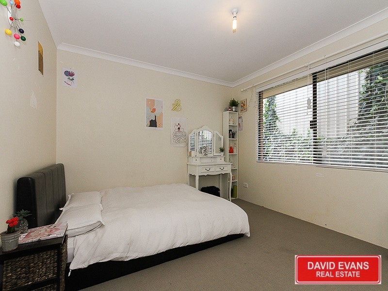 15 Salishan Street, Clarkson WA 6030