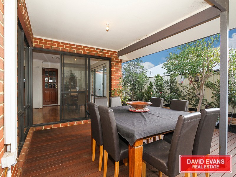 15 Salishan Street, Clarkson WA 6030