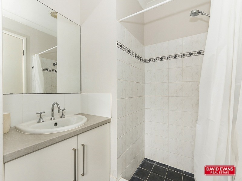 3 Adelong Circuit, Merriwa WA 6030