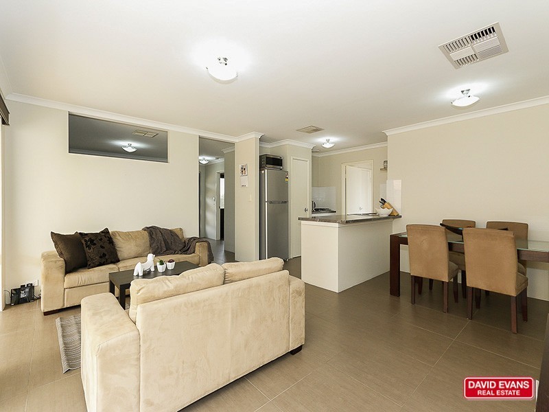 3 Adelong Circuit, Merriwa WA 6030