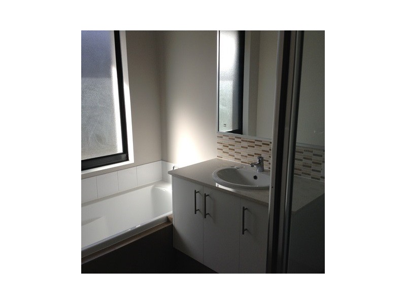 14 Teasel Way, Banksia Grove WA 6031