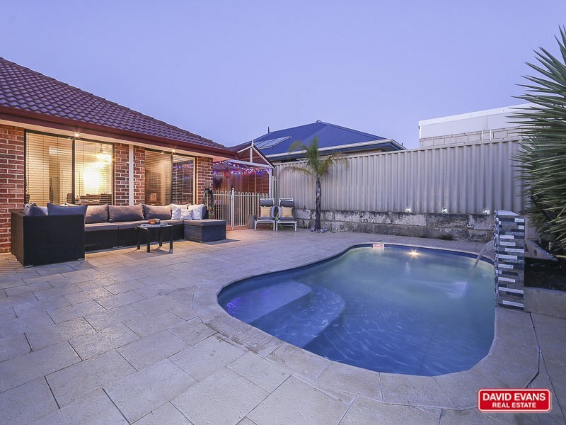 6 Clitheroe Way, Butler WA 6036