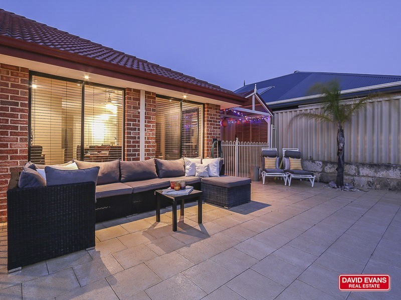 6 Clitheroe Way, Butler WA 6036